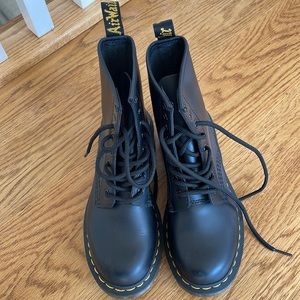 Dr Martens. Black Smooth. Size US 5. New